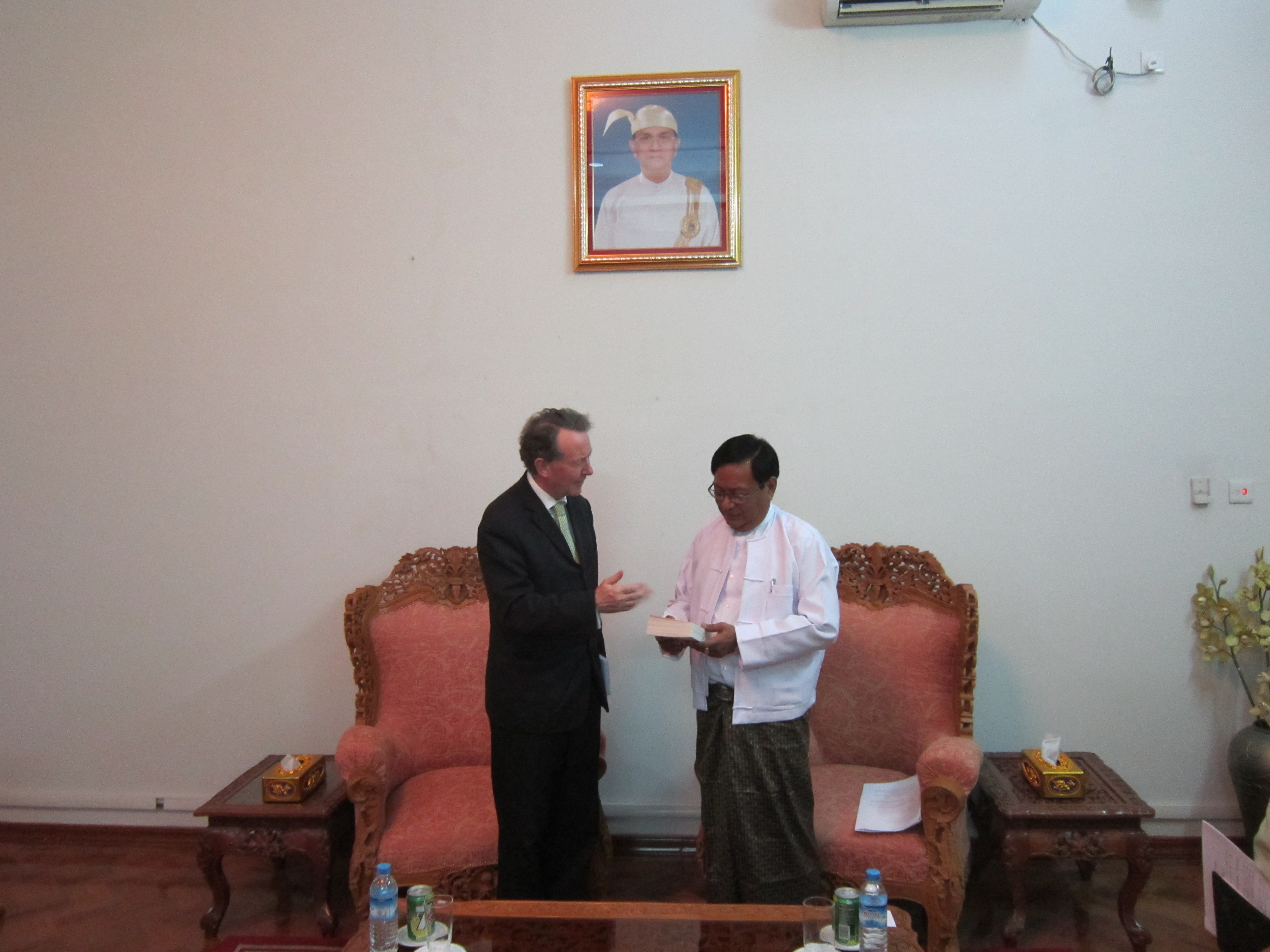Meeting with Dr.Myo Myint one of Burma's education ministers.