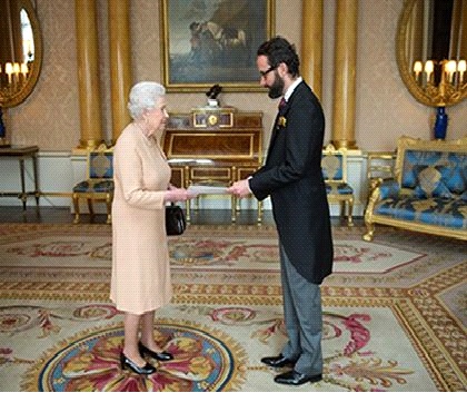 Mexican Ambassador Diego Gómez Pickering presents his credentials to H.M.The Queen 